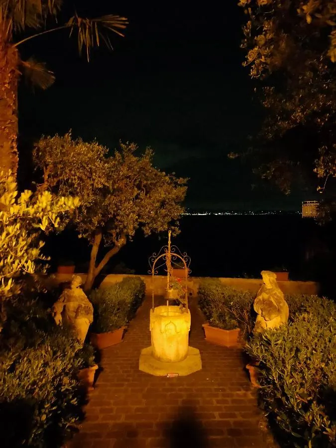 Sirmione Sunrise Lake View Apartment