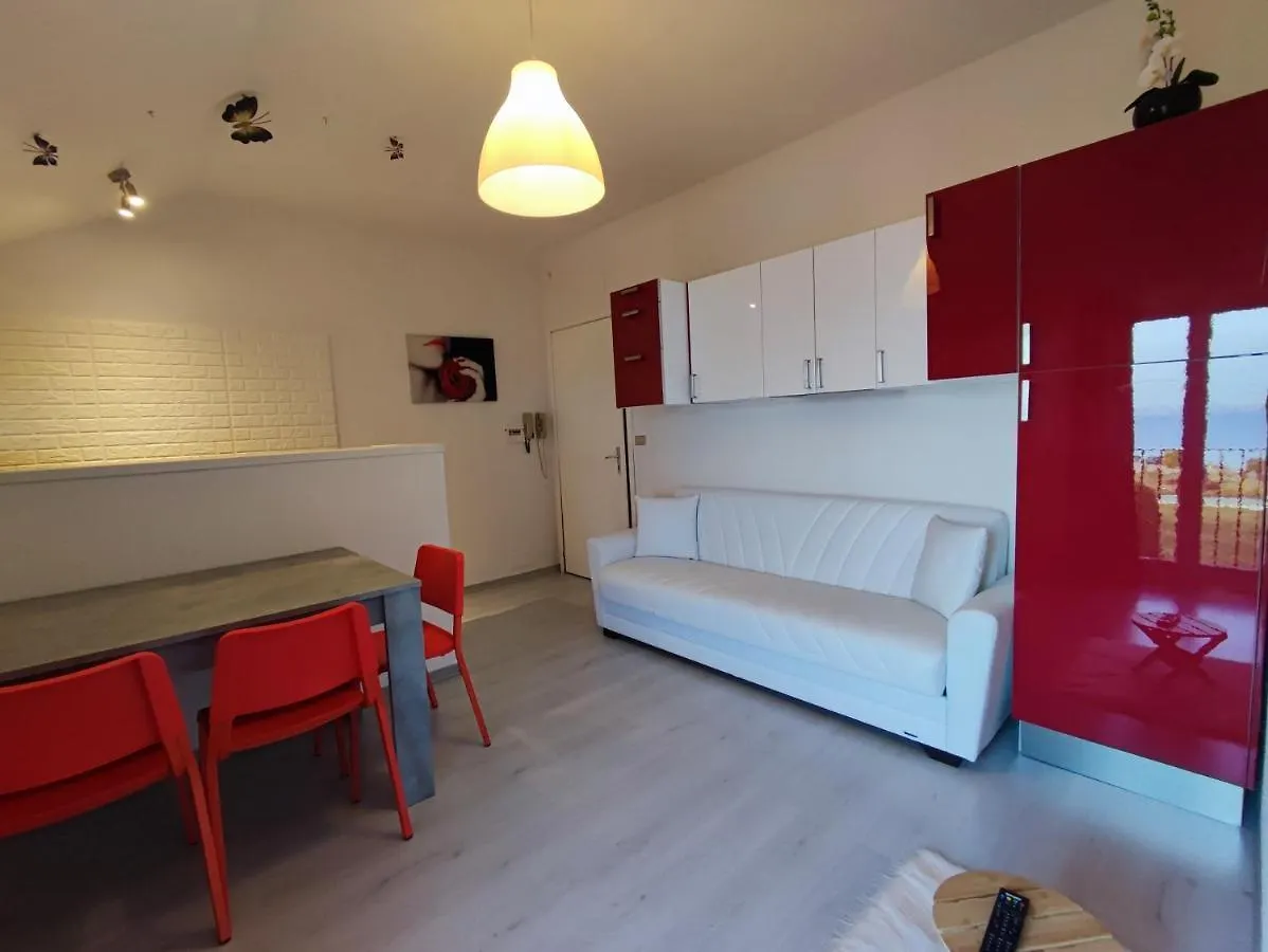 Sirmione Sunrise Lake View Apartment 0*,  Italy